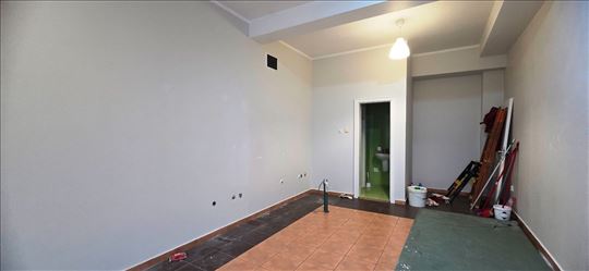 Lokal za kancelarije ili kozmetičku delatnost