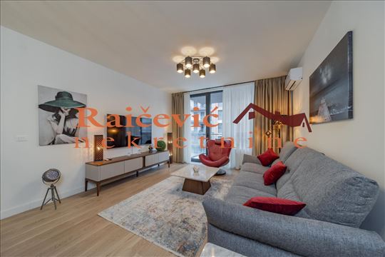 Luksuzan, BWF, Luke Celovica Trebinjca, 3.0, 86 m2