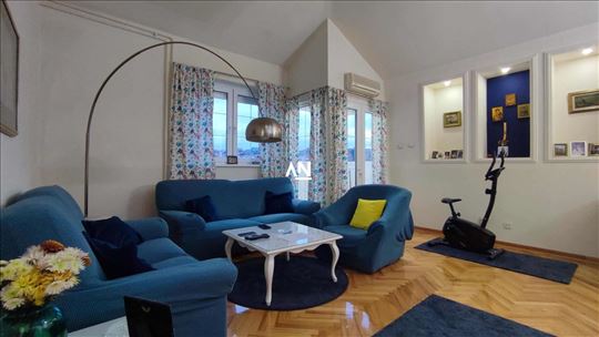 Miljakovac 1. Adaptibilan u 4.5-soban. Jugoistok. 