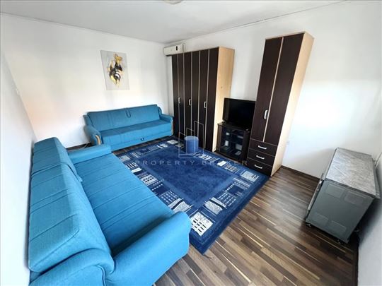 Odmah useljiv, svetao, ušuškan ID#4254