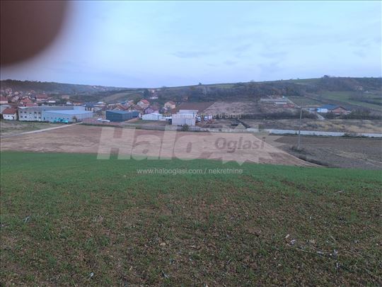 Plac 8344 m2 (105x80) Bukovac