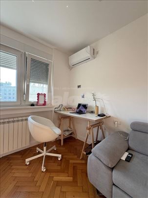 Stan Obilićev venac 