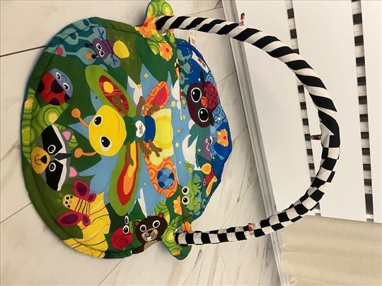 Bebi podloga za igru