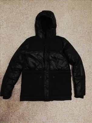 Jakna zimska sa kapuljačom