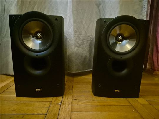 KEF IQ30