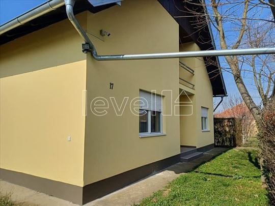 Kuća,Bač,Širi Centar,kv: 319.00, € 110000, ID: 300