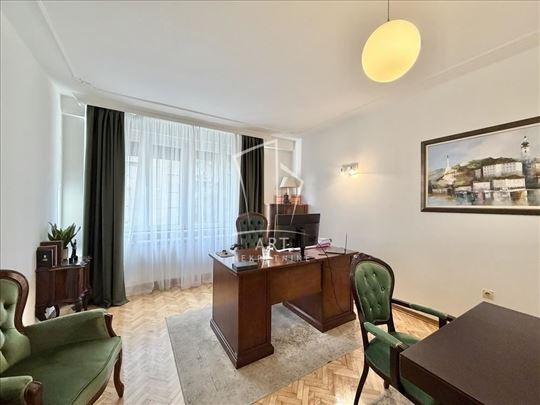 Prostran salonac za poslovni prostor ID#13106