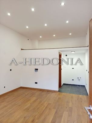 Ruzveltova, Sv.Nikole, noviji, 0.5, renoviran