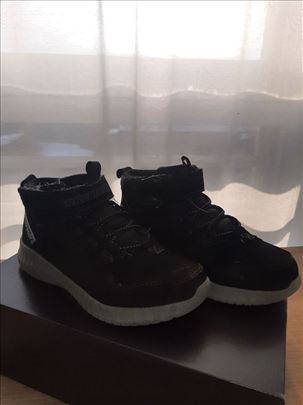 Skechers vodootporne patike