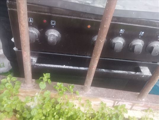 Sporet crni sa poklopcem