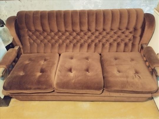 Trosed i dvosed u ocuvanom stanju