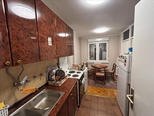 Blok 70 - (preko puta A bloka), 55m2, 2,0