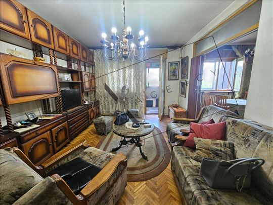 Četvorosoban stan u Kraljevu