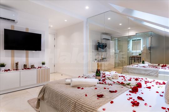 Hotel u centru, Dorcol