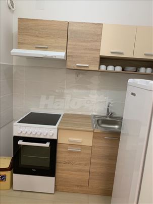 Izdajem jednoiposoban stan