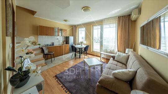 Konjarnik 2.0, dupleks 55m2 sa terasom,pano.pogled