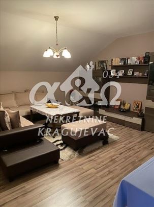 Kragujevac, Desimirovac, Kuća, 5.0, 307m2