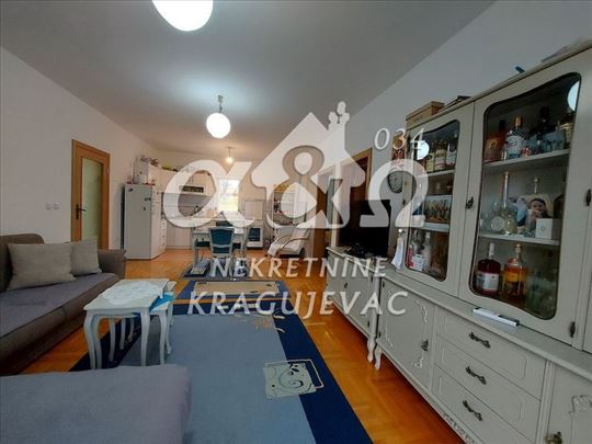 Kragujevac, Dragobraća, Kuća, 4.0, 100m2