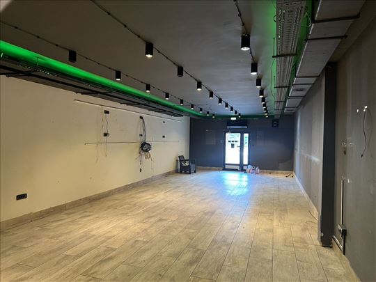 Na izdavanje lokal u Višnjičkoj Banji – 200 m²