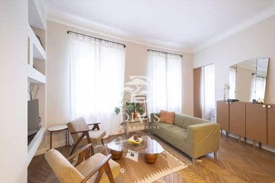 Prodajemo namešten 1.5 stan, 39m2, Andrićev venac