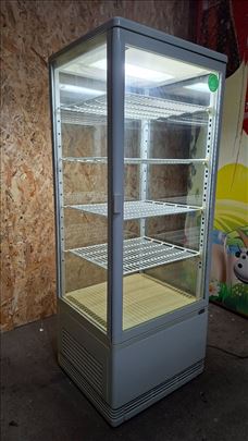 Rashladna vitrina za torte kolace peciva pice itd 