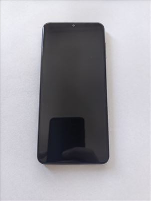 Samsung A12 crni