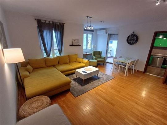 Gornji Dorćol, novija zgrada, garaža, ID 2284