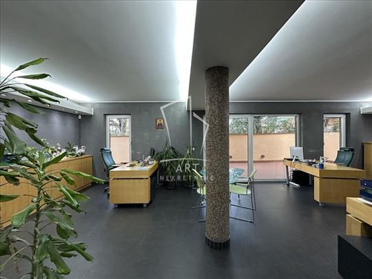 Uknjižen poslovni prostor ID#13122