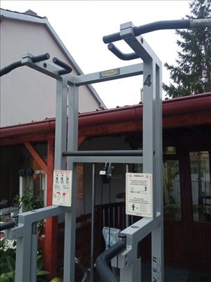 Vratilo sa asistencijom 100 kg Tereta Techno gym