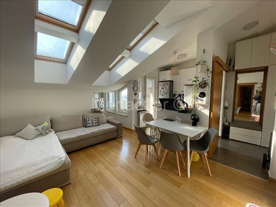 Zemunske kapije, CG 2.0 50m2 Lift 7/7 Lođa parking