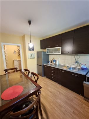 2.0 Gradska bolnica. Svetao, miran