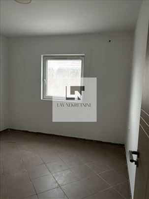 Beograd, Ledine, Kuća, 5.0, 100m2