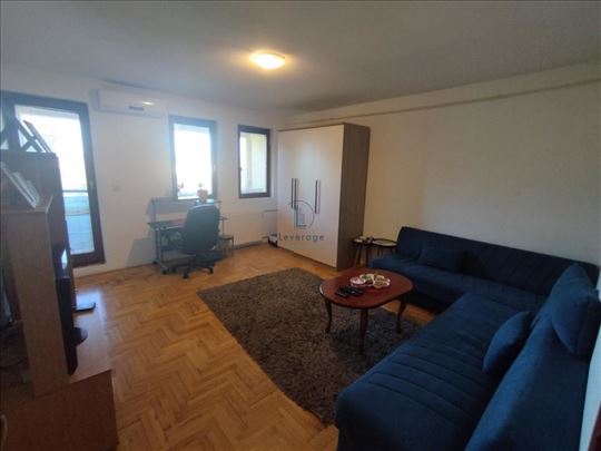 Borča, Dunavske divizije, 57 m2