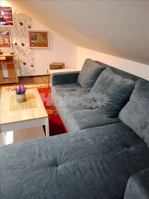 Izdajem stan 50 m2 u Zelezniku