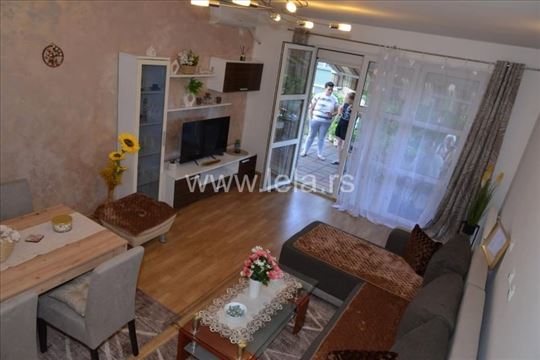 Jednosoban stan,potpuno opremljen 