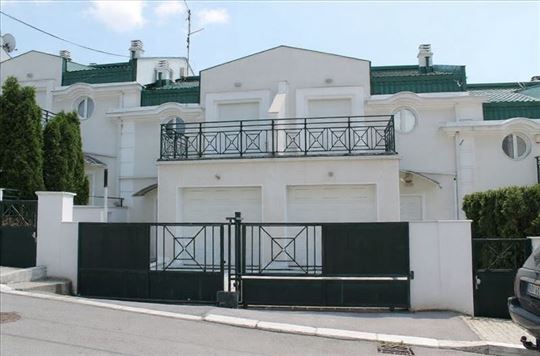 Lux kuća na Dedinju