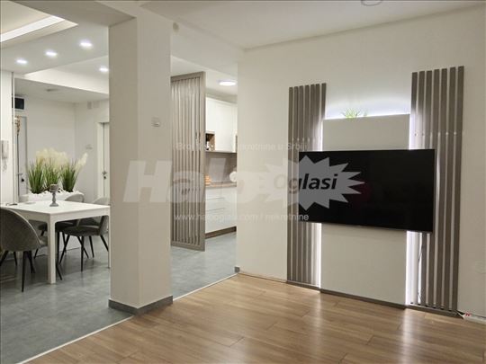 Renoviran, luksuzan, 3.0, 68 m2, odlična lokacija