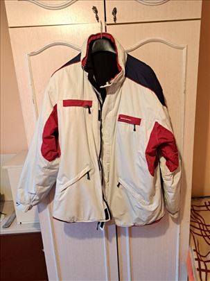 Топла већа перјана јакна