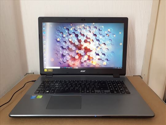 Acer E5 17.3 FullHD I5/8GB/2xHDD/2XGraf