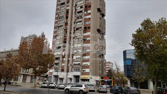 Bulevar Osobođenja br 9 železnčka stnica