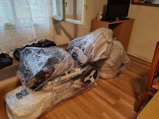 Dečija kolica, stolica za hranjenje, mrezica i kre