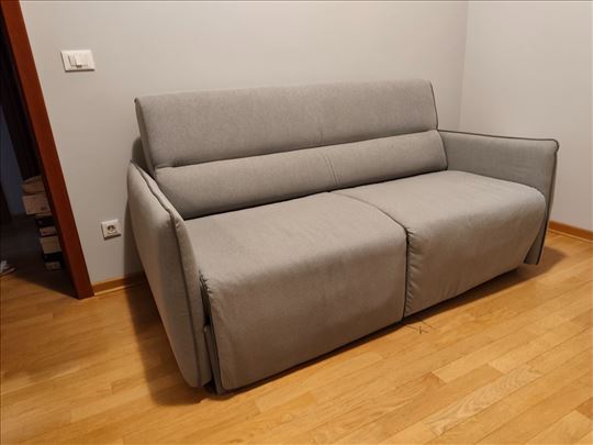 Dvosed na razvlačenje 