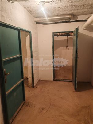 Magacinski prostor u Stambenoj zgradi