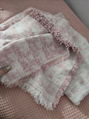 Prekrivač 200x160cm NOV