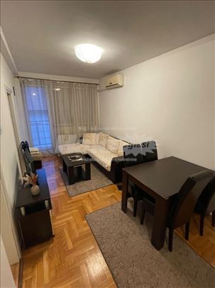 Prelep jednosoban stan