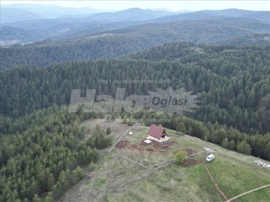 Prodajem kucu na Tari na 21 ari placa