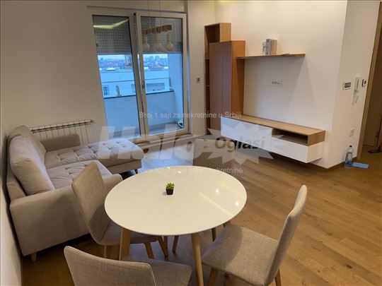 Stan na Bulevaru Evrope