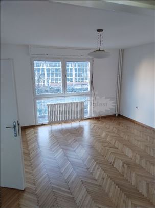 1.5-soban stan u Mileševskoj