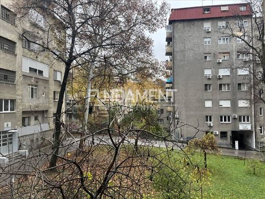 3.0 Birčaninova 68m2, I, polunamešten, sva tehnika