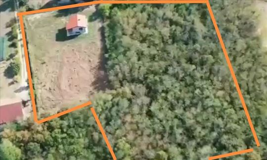 50 ari+ Kuca, Gradjevinsko, Uknjizeno